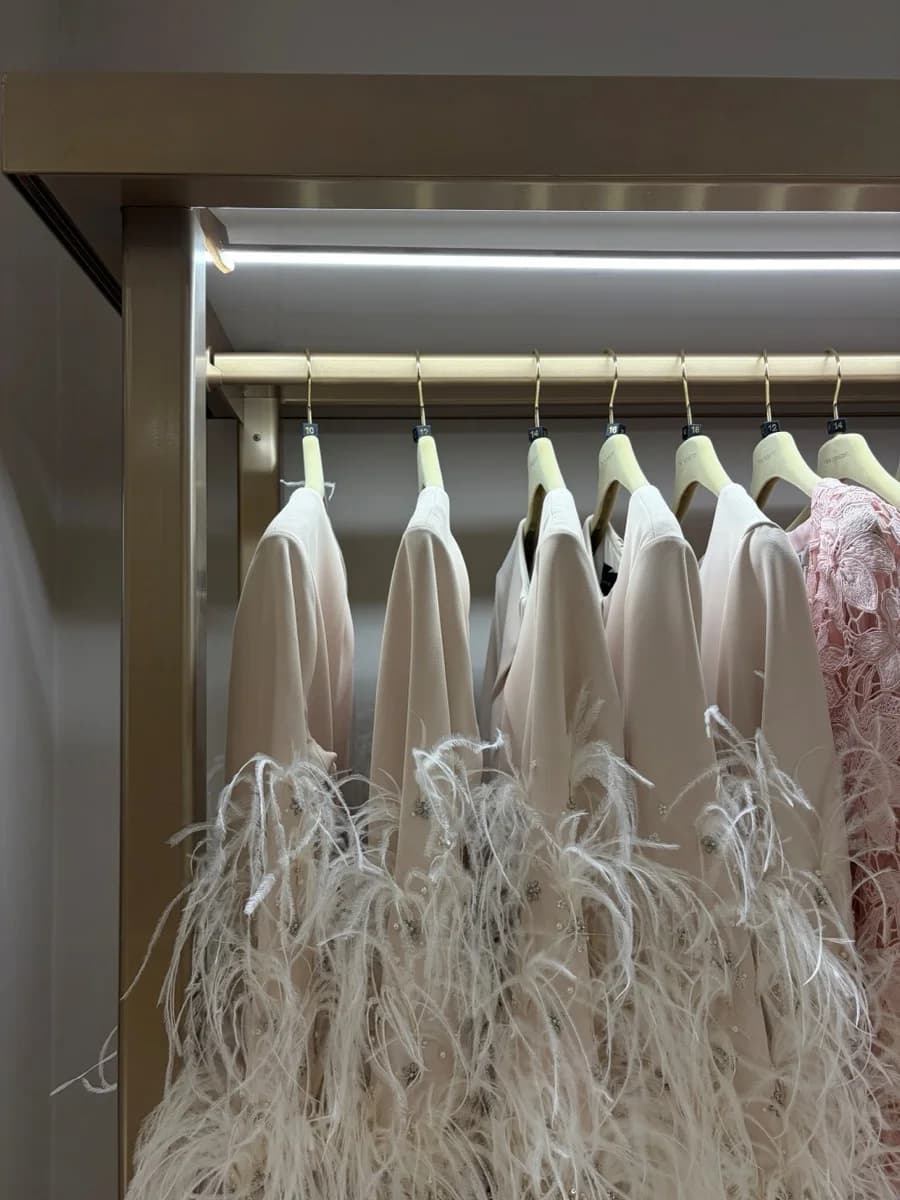 Display rails detail showing illumination