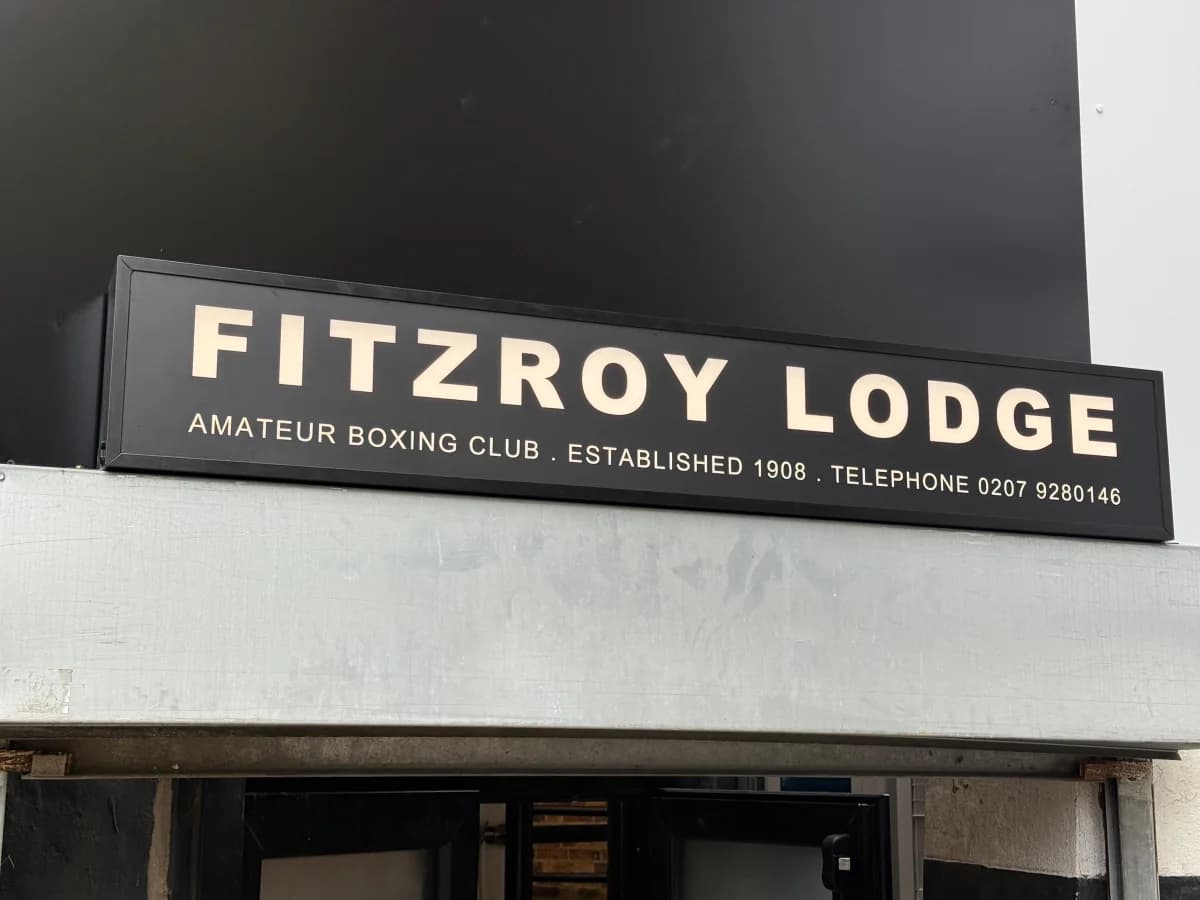 Lightbox rigid face signage for outdoor use